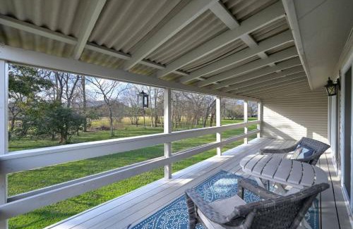 April Sound House | Family-Friendly Getaway at April Point Dr. N