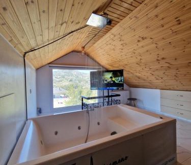 Agros Apartment | Relaxing Aprosmeno Jacuzzi House with Family-Friendly Amenities