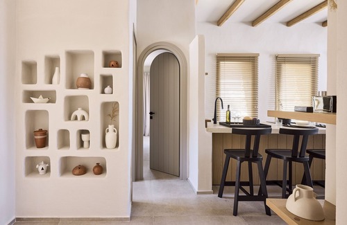 Sifnos House | Apsila Pool Suites: Guest Rated 10/10 with Inviting Amenities