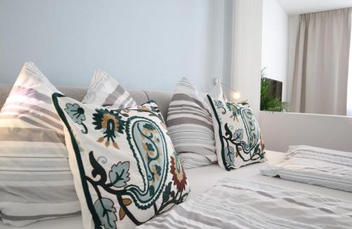 Gries Apartment | Comfortable Central Premium Apartment with Free Parking