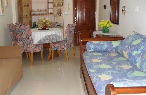 Gonzaga Apartment | Stunning Beachfront Apartment with Panoramic Views & Wi-Fi
