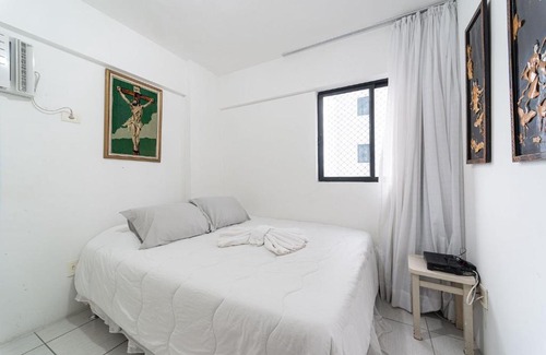 Casa Amarela Apartment | Inviting 2-Bedroom Apartment with Pool Near Casa Forte