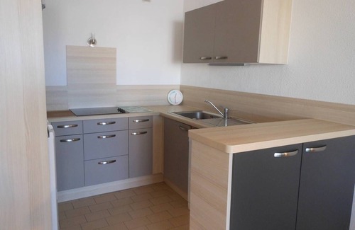 Marseillan Plage Apartment | Oceanview 2-Room Apartment with Loggia - Perfect for Families