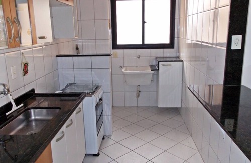 Praia do Morro Apartment | Cozy 2-Room Apartment with Ocean View Near Beach Center