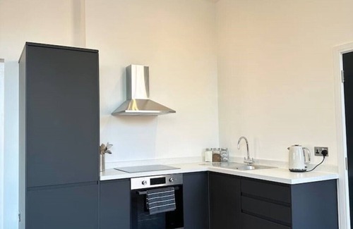 Hereford Apartment | Family-Friendly Apt 3, 15 West Street - Perfect for Kids!