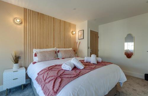 Scarborough Apartment | Oceanfront Retreat at Apt 3 North Marine Villa