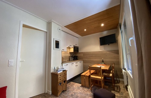 Reberty Apartment | Spacious Duplex for 4-5 Guests with Spa & Breakfast