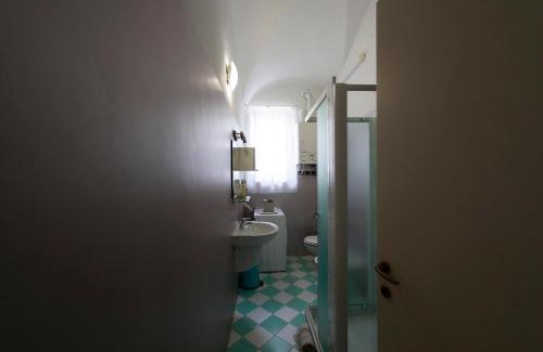 Lonato del Garda Apartment | Apt 5 Borgo Lago di Garda