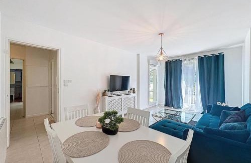Les Louvrais Apartment | Apt 5p standing - Paris Cergy pontoise