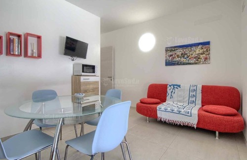 Torre Vado House | Beach View Villa Controvento: Pet-Friendly Escape
