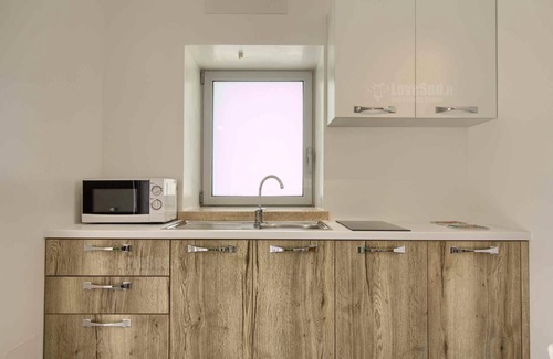 Torre Vado House | Beach View Villa Controvento: Family-Friendly Retreat