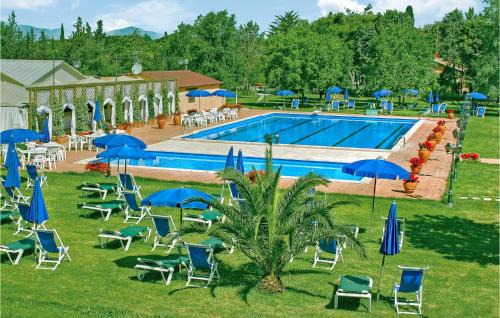 Principina Terra Apartment | Discover Apt B5: Family-Friendly Retreat with Pool Access