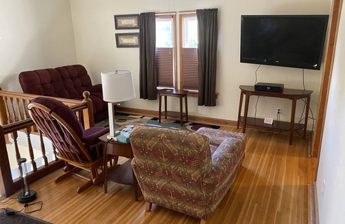 Auburn Apartment | Cozy Retreat Near Downtown with Breakfast and Family Amenities