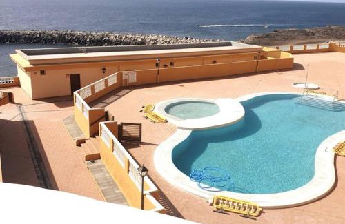 La Restinga Apartment | Oceanfront Apartment with Pool at Playa Roja, La Restinga