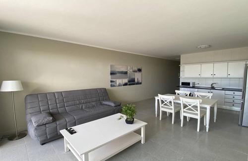 Playa de la Calera Apartment | Cozy Apt. El Guirre Nº 9 - One Bedroom for Relaxing Retreat