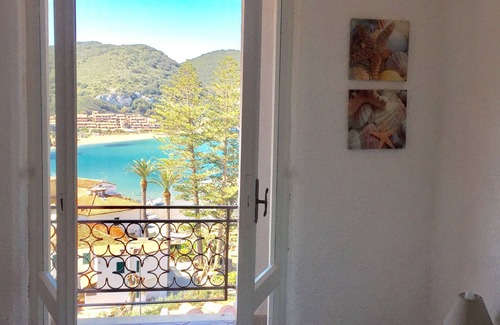Giglio Campese Apartment | Top-Rated Oceanfront Escape at Apt. Fenaio - Villa Manzoni