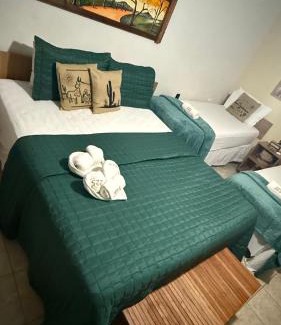 Bonito Apartment | Budget-Friendly Stay at Apt Flat 225 with Pool & Pets Welcome