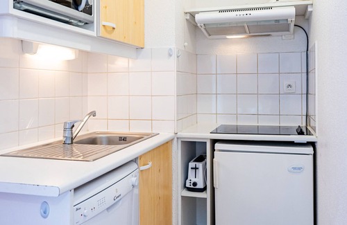 Saint-Francois-Longchamp Apartment | Apt for 6, near slopes, Saint-François-Longchamp
