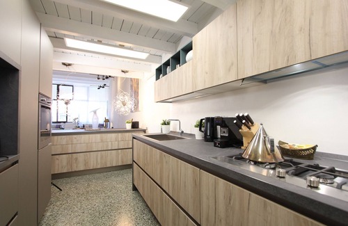 Molina Apartment | Elegant Apt. Giudecca Gallery with Terrace & Breakfast
