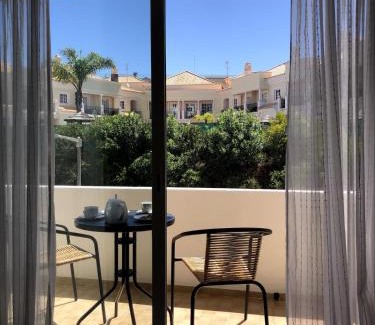 Olhos D'Agua Apartment | Apt H - Beach Village