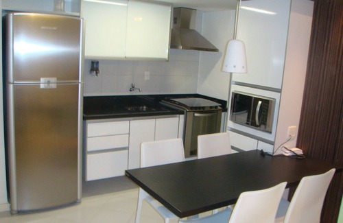 Praia do Forte Apartment | Guest Rated 10/10: Air-Conditioned Sea View Retreat