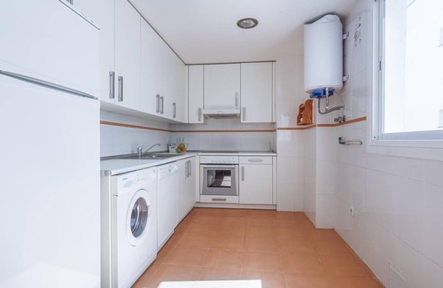 La Algaba Apartment | Bright 2-Bedroom Apartment in La Algaba for Families