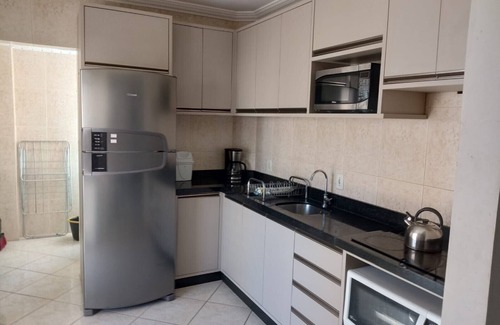 Itapema Apartment | Spacious 4-Bedroom Apt in Meia Praia, Steps from the Sea