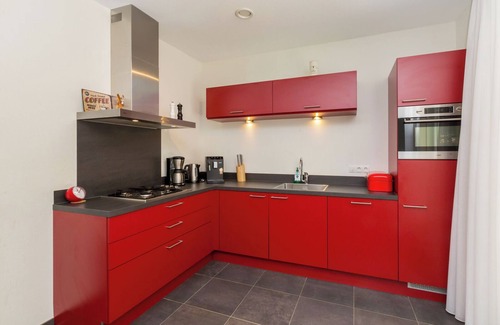 Dishoek Apartment | Oceanfront Retreat at Dishoek: 10/10 Guest Rated Getaway