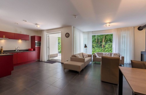 Dishoek Apartment | Oceanfront Retreat at Dishoek: 10/10 Guest Rated Getaway