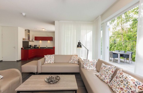 Dishoek Apartment | Oceanfront Retreat at Dishoek: 10/10 Guest Rated Getaway