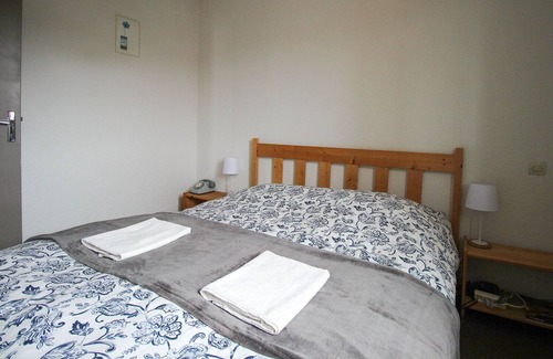 Saint-Pierre-dels-Forcats Ski Chalet | Apt Le Roc Blanc at the foot of the slopes