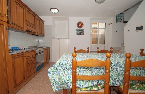 Manarola Apartment | Apt La Vela by Arbaspàa, with sea view terrace in Manarola