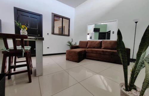 Ciudad Cariari Apartment | Budget-Friendly Stay at Apartamento Morpho Aeropuerto