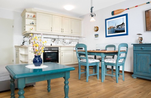 Oertzenhof Apartment | Seagull View Apartment: Breathtaking Harbor Experience