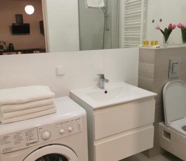 Kolobrzeg Apartment | Relax at APT Nadmorskie - Feniks with Oceanfront Views