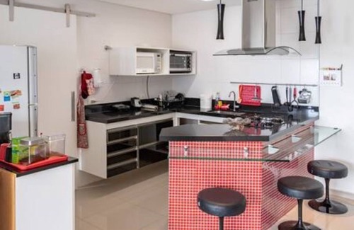 Pitangueiras Apartment | Discover Apt Novo Guarujá Pitangueiras with Pool & Ocean View
