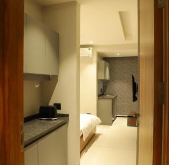 Lajpat Nagar Apartment | Guest Rated: Apt# ONE-FOUR-TWO with Lift & Smart TV
