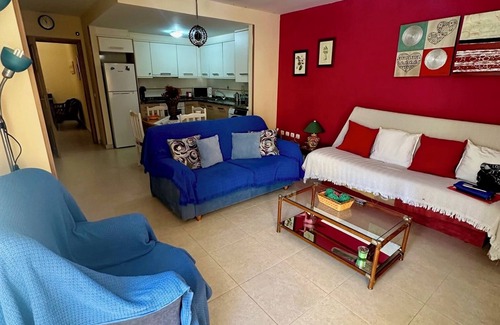 Oropesa del Mar House | Pet-Friendly Apt in Oropesa with Pool & Breakfast Included