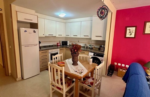Oropesa del Mar House | Pet-Friendly Apt in Oropesa with Pool & Breakfast Included