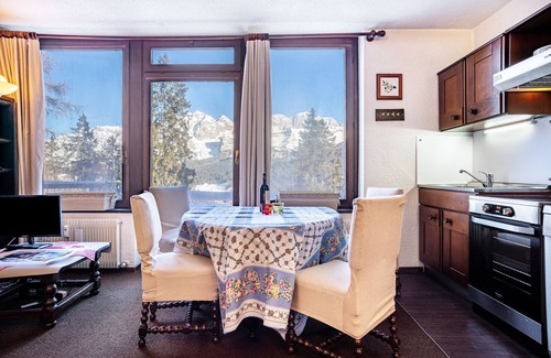 Madonna di Campiglio Apartment | Scenic Apt. "Patascoss" with Dolomite Views & Spa Access
