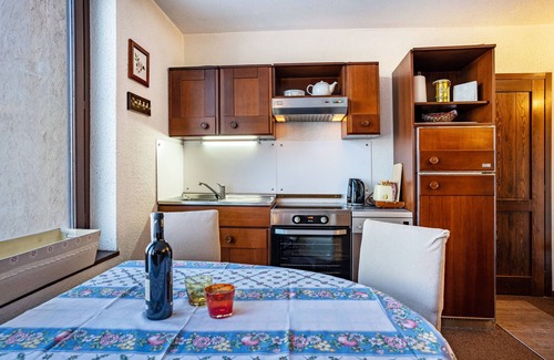 Madonna di Campiglio Apartment | Scenic Apt. "Patascoss" with Dolomite Views & Spa Access