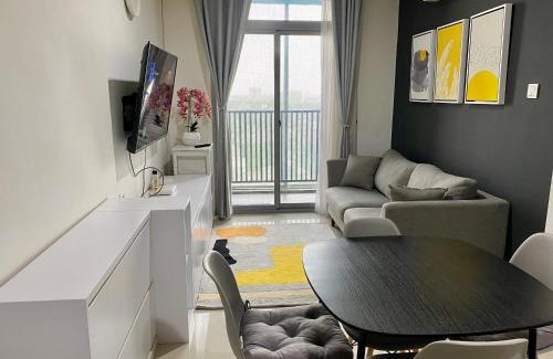 Ragunan Apartment | Apt Pejaten Park Residence 1 BR Dewa with Pool & Netflix by Damaresa