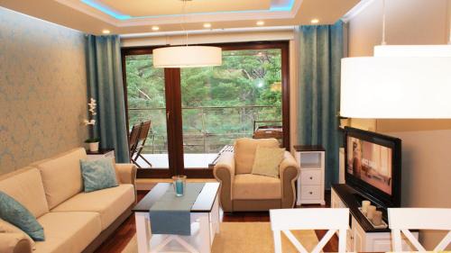 Jurata Apartment | Discover Apt Perlowy - Oceanfront Retreat with 9.7 Rating