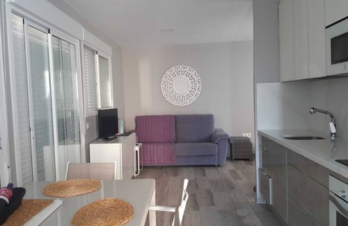 Arico Apartment | Ocean View Apartment at Las Eras Beach - Rated 10/10