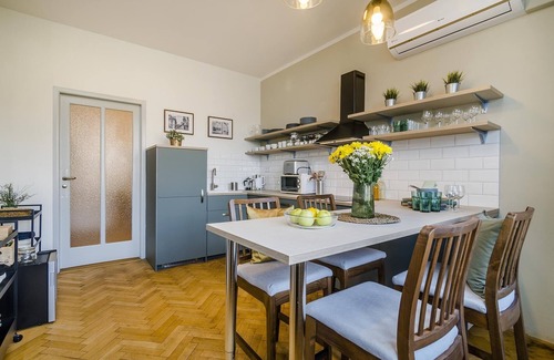 Petrska ctvrt Apartment | Scenic APT PRAGUE with Top-Rated Amenities and Views