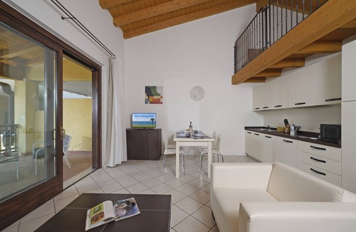 Pieve Vecchia Apartment | Apt Romantica 1 - One Bedroom Apartment, Sleeps 4