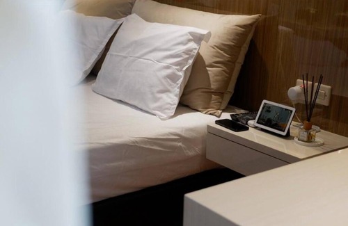 Jakarta Apartment | Relaxing Apt Signature Park Studio with Pool & Netflix