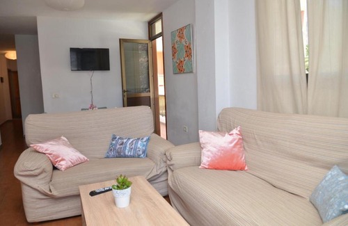 Vueltas Apartment | Discover Apt. Stella Playa: Family-Friendly Getaway Awaits