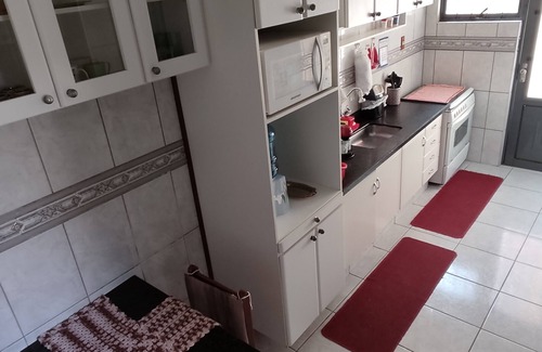 Regiao Urbana Homogenea IV Apartment | Cozy Ground Floor Apartment with 3 Bedrooms and Kitchen