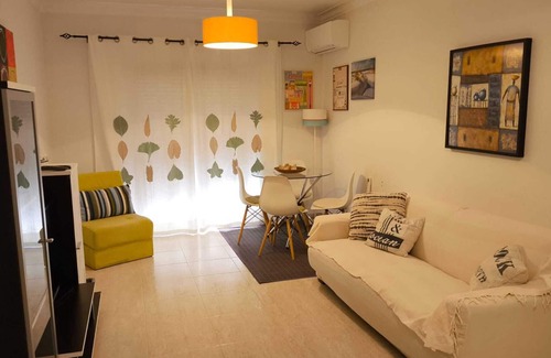 Alvor Apartment | Oceanfront Escape: Apt T1 with Spa & Stunning Views